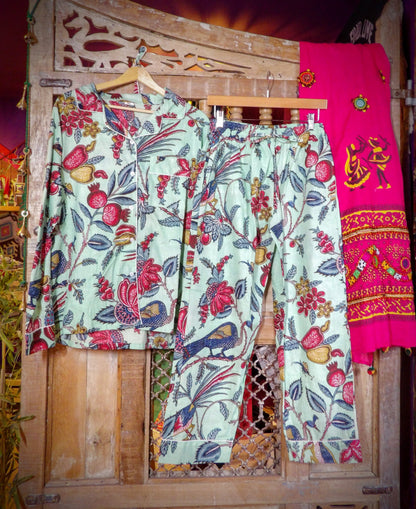 Indian Pjs - XL Pale Green with Birds