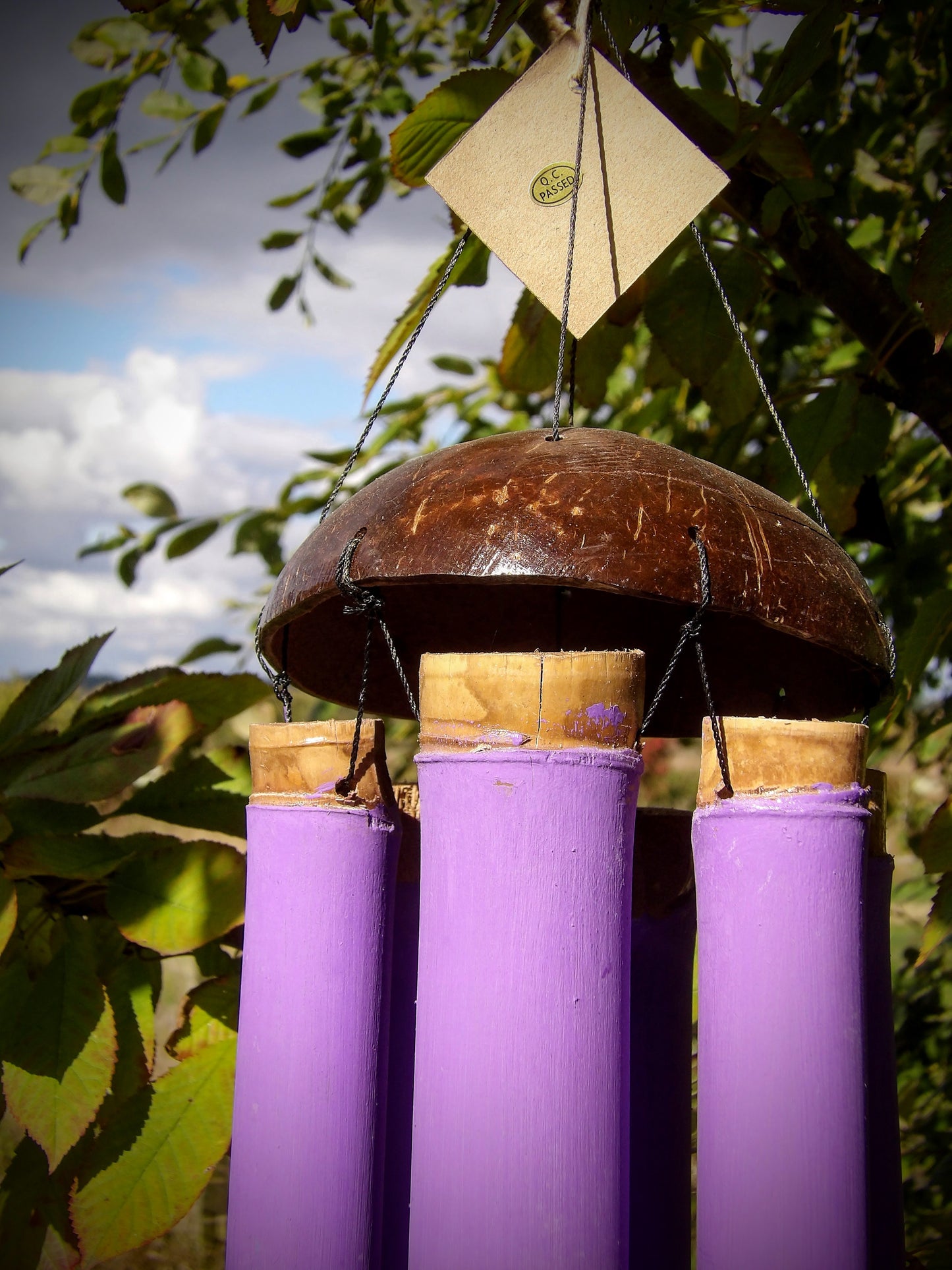 Bamboo windchime with coconut top - Purple