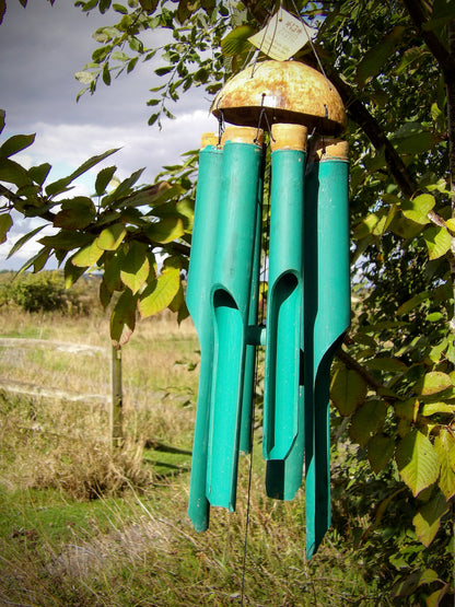 Bamboo windchime with coconut top - Green