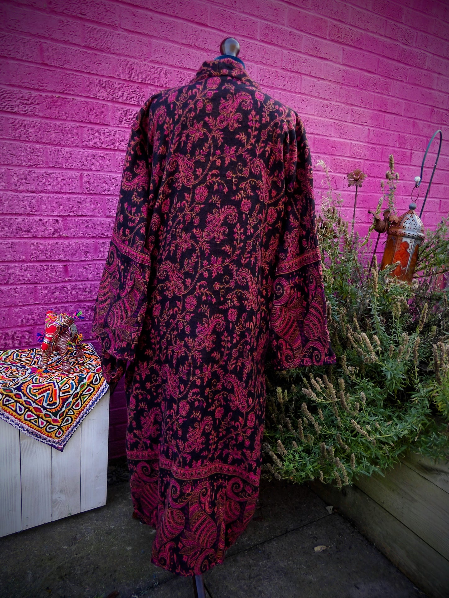 Unisex Yak Wool House Coat -Paisley Design - Pink & Black